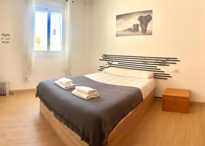 Piso Centrico Con Parking Gratis * Ronda