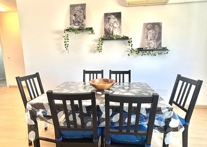 Piso Centrico Con Parking Gratis