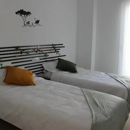 Piso Centrico Con Parking Gratis Lejlighed
